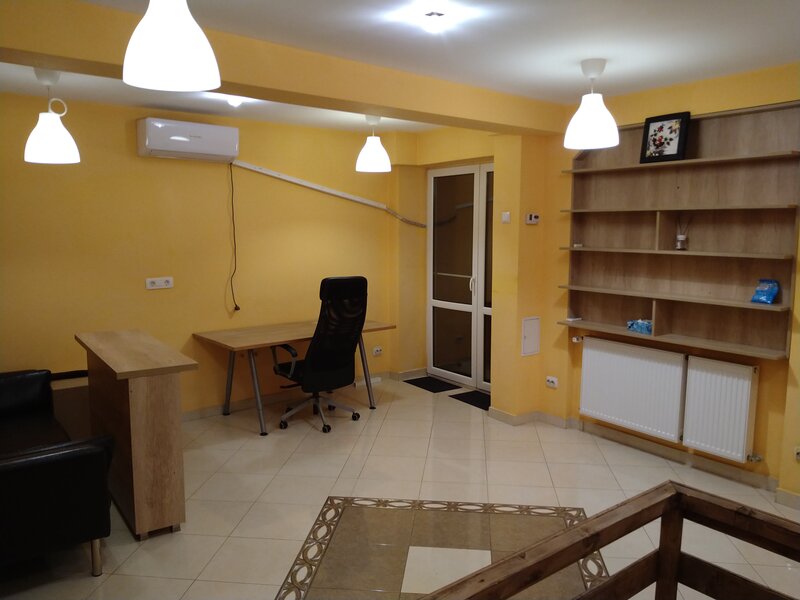 Piata Alba Iulia, pt. cabinet/ birou, particular